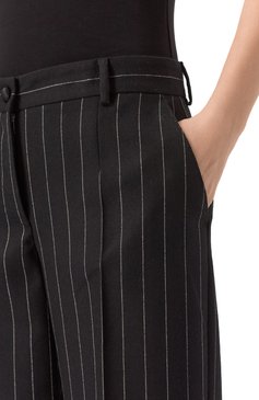 Женские шерстяные брюки DOLCE & GABBANA черного цвета, арт. FTDBVT/FR22M | Фото 5 (Материал внешний: Шерсть; Кросс-КТ: костюм; Женское Кросс-КТ: Брюки-одежда; Силуэт Ж (брюки и джинсы): Широкие; Случай: Формальный; Стили: Классический; Длина (брюки, джинсы): Стандартные; Размерность: Идёт в размер; Автоматизация ТО: Проставлено; Автоматизация состава: Проставлено)
