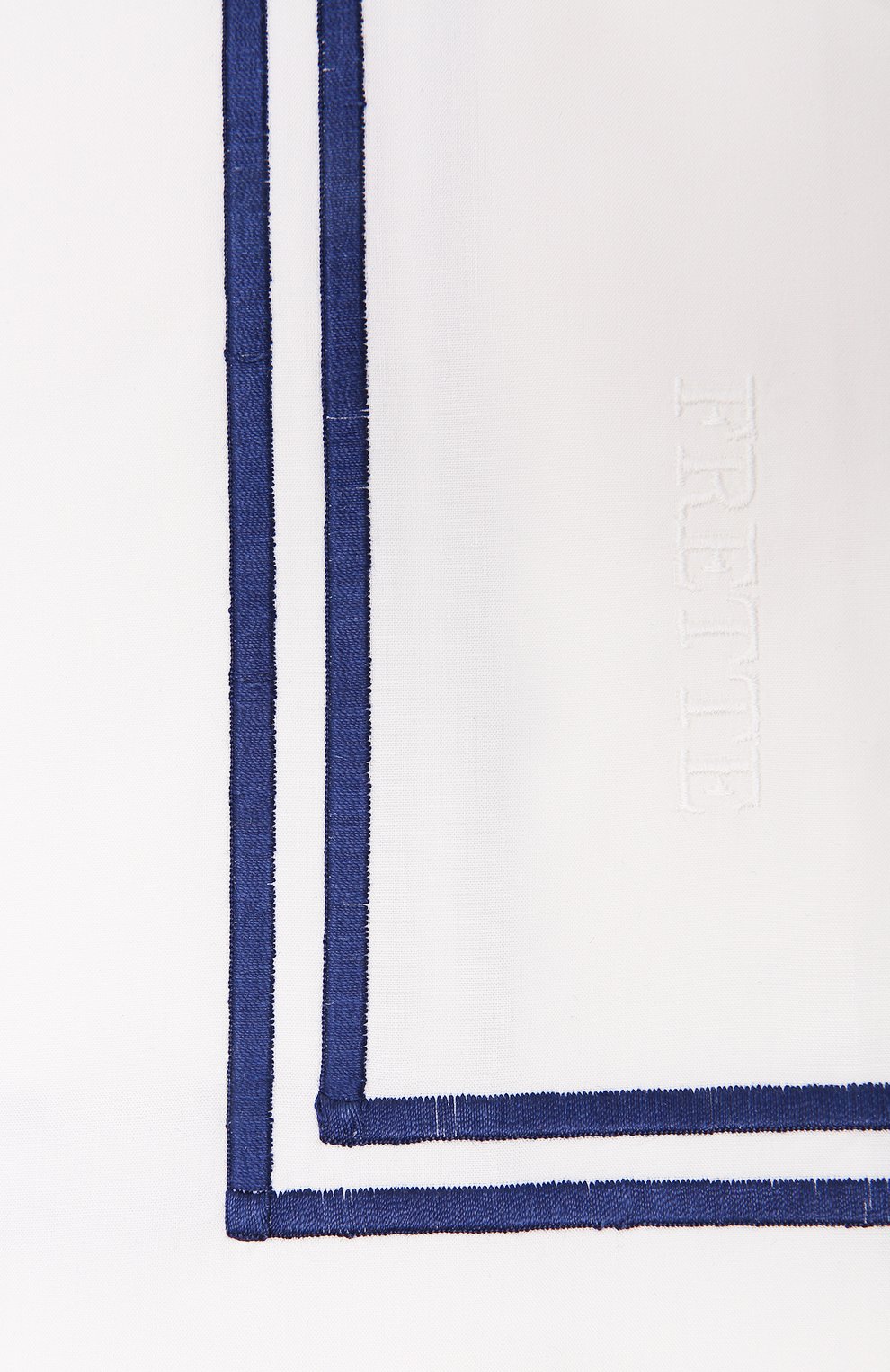 Наволочка hotel classic FRETTE синего цвета по цене 13850 руб., арт. FA7017 E0700 065B, фото 6 Наволочка hotel classic FRETTE, арт. FA7017 E0700 065B, фото 6