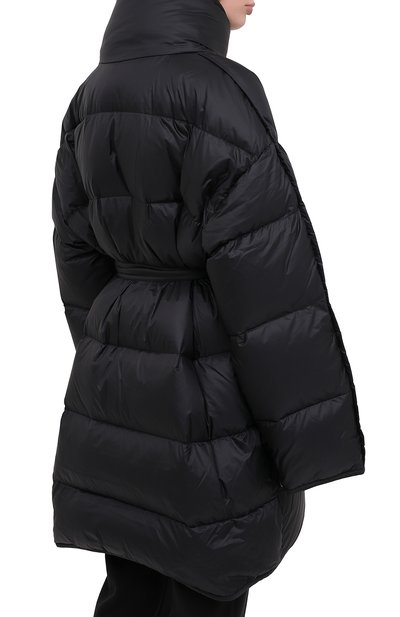 Пуховик ACNE STUDIOS черного цвета по цене 89650 руб., арт. A90306, фото 4 Пуховик ACNE STUDIOS, арт. A90306, фото 4