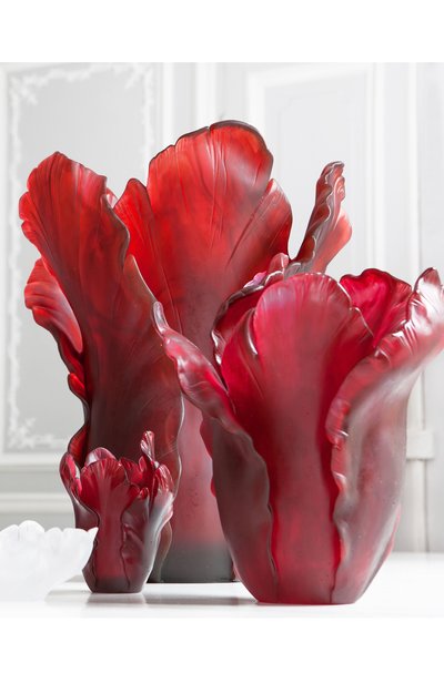 Ваза tulip magnum DAUM красного цвета по цене 3515000 руб., арт. 03375-6, фото 2 Ваза tulip magnum DAUM, арт. 03375-6, фото 2