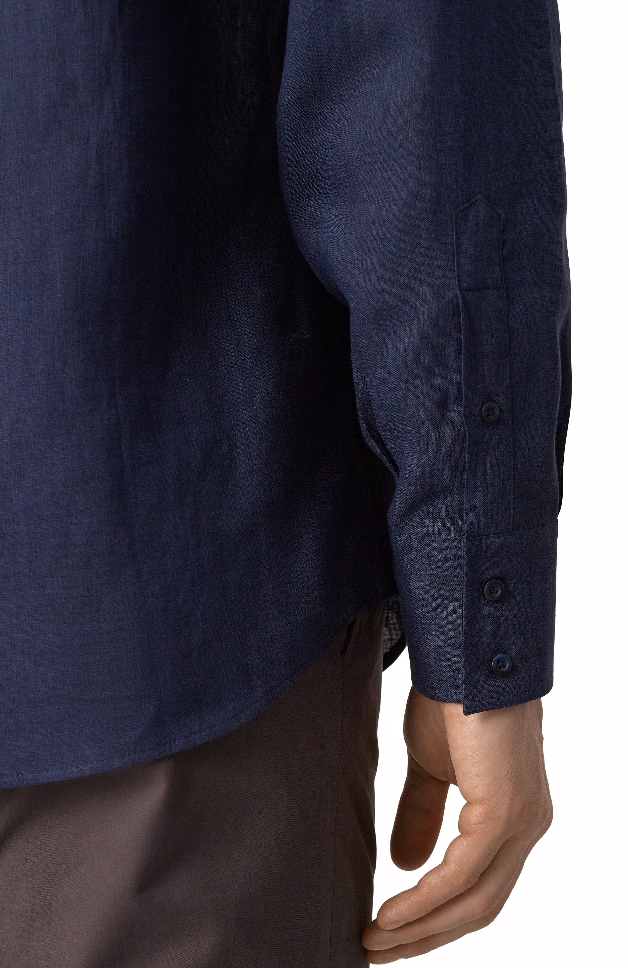 Льняная рубашка BRUNELLO CUCINELLI темно-синего цвета по цене 74600 руб., арт. MM6950028, фото 5 Льняная рубашка BRUNELLO CUCINELLI, арт. MM6950028, фото 5