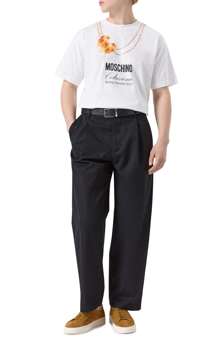 Мужская хлопковая футболка MOSCHINO белого цвета, арт. J0707/0241 | Фото 2 (Материал внешний: Хлопок; Рукава: Короткие; Длина (для топов): Стандартные; Принт: С принтом; Стили: Кэжуэл; Мужское Кросс-КТ: Футболка-одежда; Кросс-КТ: Джерси)