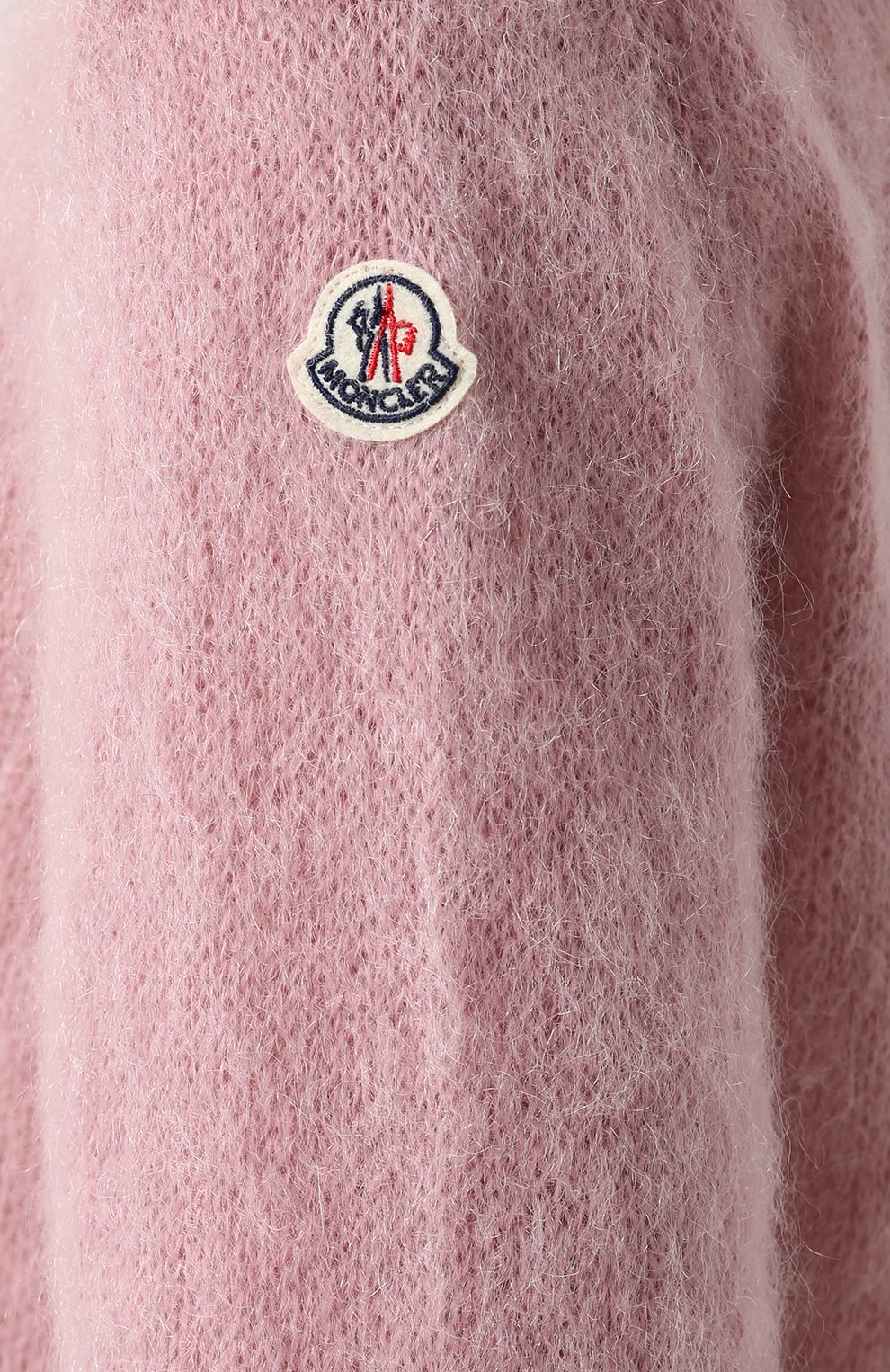 Однотонный пуловер с круглым вырезом MONCLER розового цвета по цене 29950 руб., арт. D2-093-90922-52-9489S, фото 5 Однотонный пуловер с круглым вырезом MONCLER, арт. D2-093-90922-52-9489S, фото 5