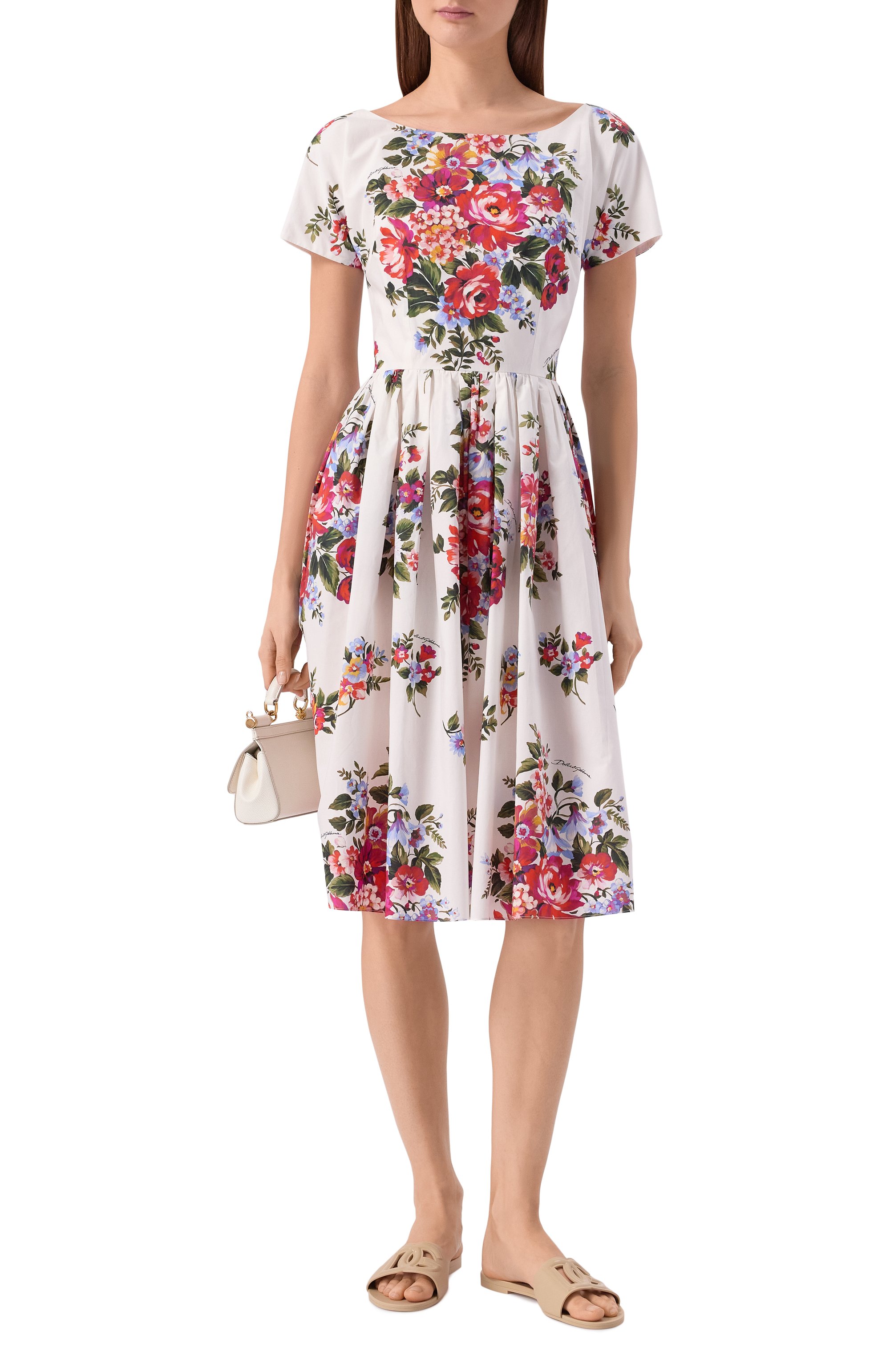 Шлепанцы bianca DOLCE & GABBANA светло-бежевого цвета по цене 36200 руб., арт. CW2215/AN994, фото 3 Шлепанцы bianca DOLCE & GABBANA, арт. CW2215/AN994, фото 3