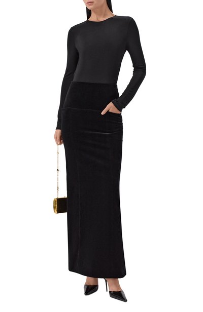 Бархатная юбка ALAIA черного цвета по цене 446500 руб., арт. AA9J2686W225D, фото 2 Бархатная юбка ALAIA, арт. AA9J2686W225D, фото 2