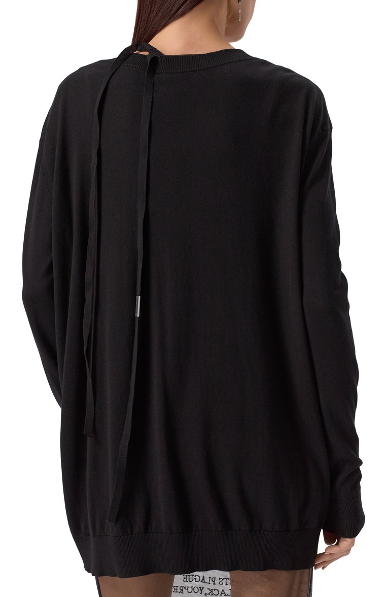Женский пуловер из хлопка и кашемира ANN DEMEULEMEESTER черного цвета, арт. B0012521/KN055 | Фото 4 (Длина (для топов): Удлиненные; Материал внешний: Шерсть, Кашемир, Хлопок; Рукава: Длинные; Женское Кросс-КТ: Пуловер-одежда; Стили: Минимализм)