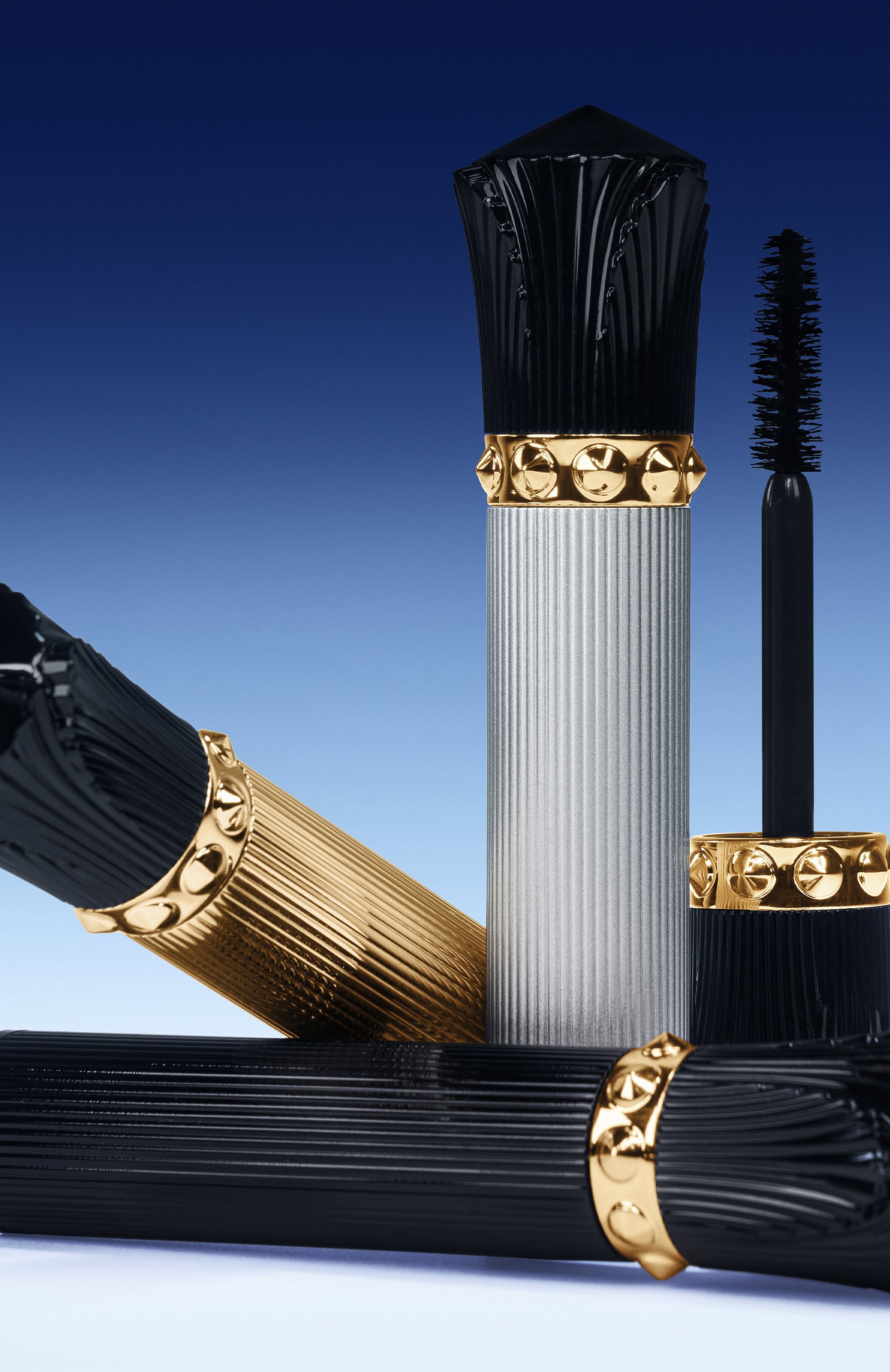 Водостойкая тушь для ресниц les yeux noirs aqua extrema, оттенок black 100 (7ml) CHRISTIAN LOUBOUTIN, арт. 8435415099141, фото 6