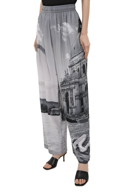 Брюки из вискозы BALENCIAGA серого цвета по цене 73200 руб., арт. 658901/TKL93, фото 3 Брюки из вискозы BALENCIAGA, арт. 658901/TKL93, фото 3