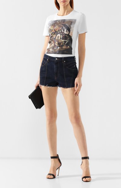 Джинсовые шорты GIVENCHY синего цвета по цене 39950 руб., арт. BW50B45087, фото 2 Джинсовые шорты GIVENCHY, арт. BW50B45087, фото 2