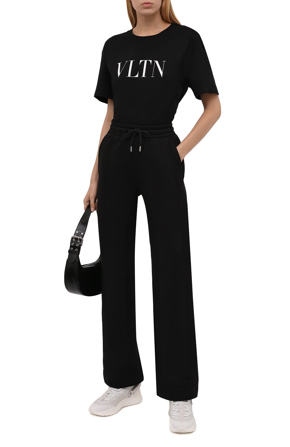 Хлопковые брюки DRIES VAN NOTEN черного цвета по цене 29100 руб., арт. 212-011112-3608, фото 2 Хлопковые брюки DRIES VAN NOTEN, арт. 212-011112-3608, фото 2