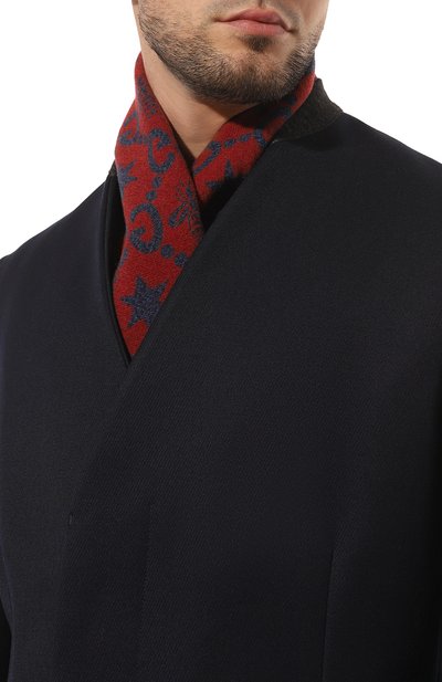 Шарф из шерсти и шелка GUCCI темно-синего цвета по цене 54720 руб., арт. 548753 4G636, фото 2 Шарф из шерсти и шелка GUCCI, арт. 548753 4G636, фото 2