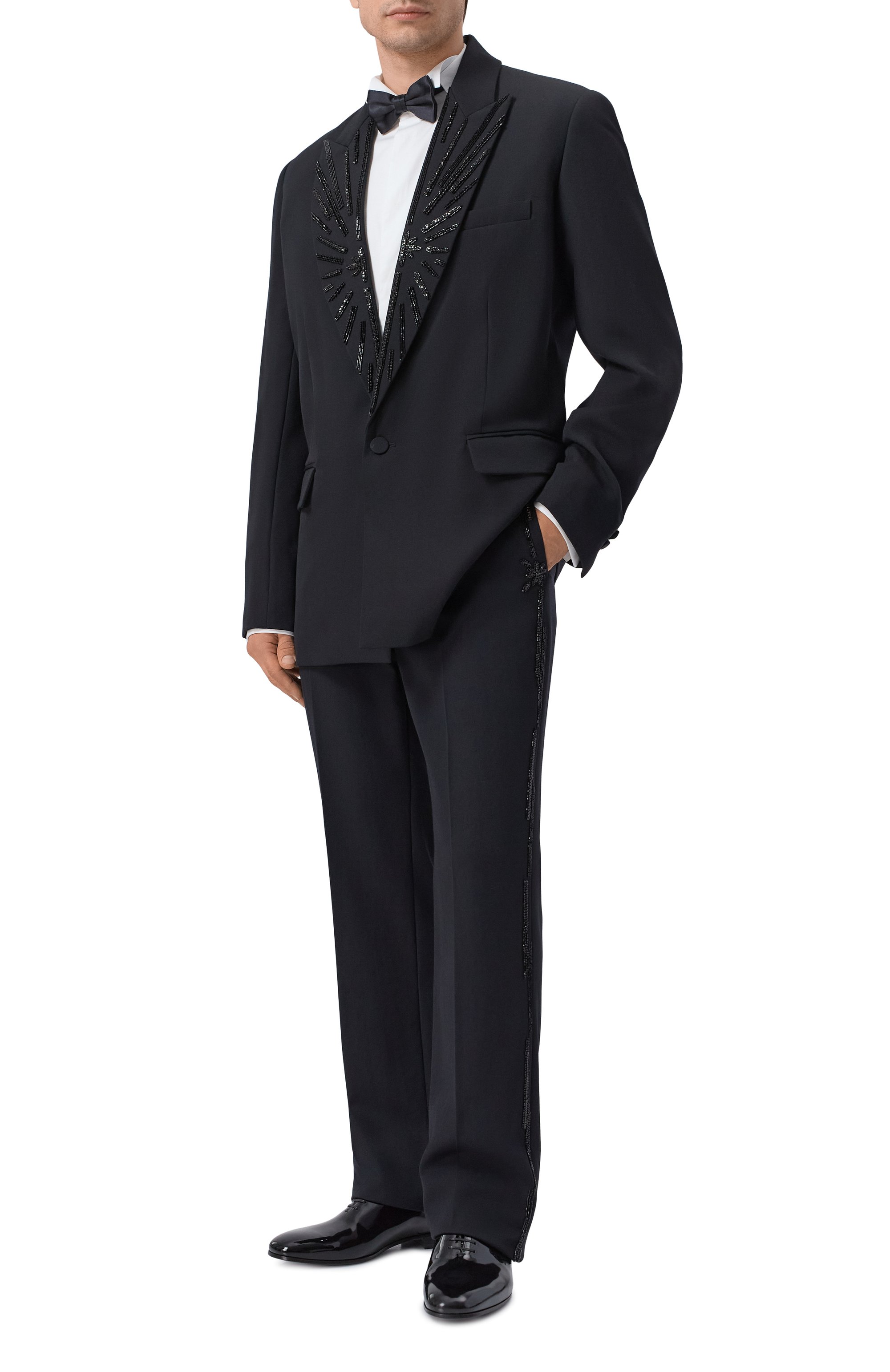 Шерстяные брюки BALMAIN черного цвета по цене 237500 руб., арт. GH1P0131/PD31, фото 2 Шерстяные брюки BALMAIN, арт. GH1P0131/PD31, фото 2