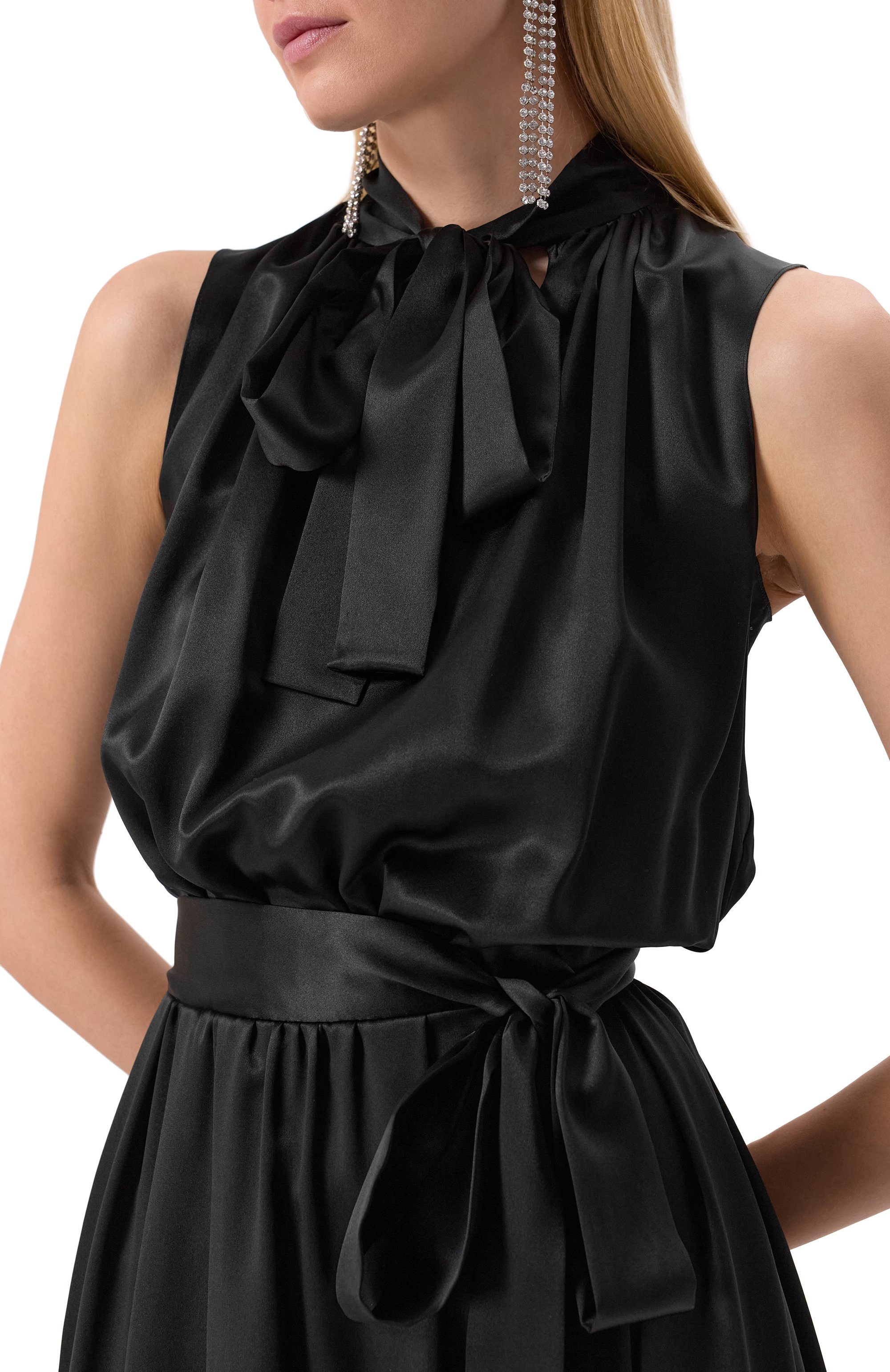 Атласное платье DOLCE & GABBANA черного цвета по цене 310500 руб., арт. F6JTET/FU1AU, фото 5 Атласное платье DOLCE & GABBANA, арт. F6JTET/FU1AU, фото 5