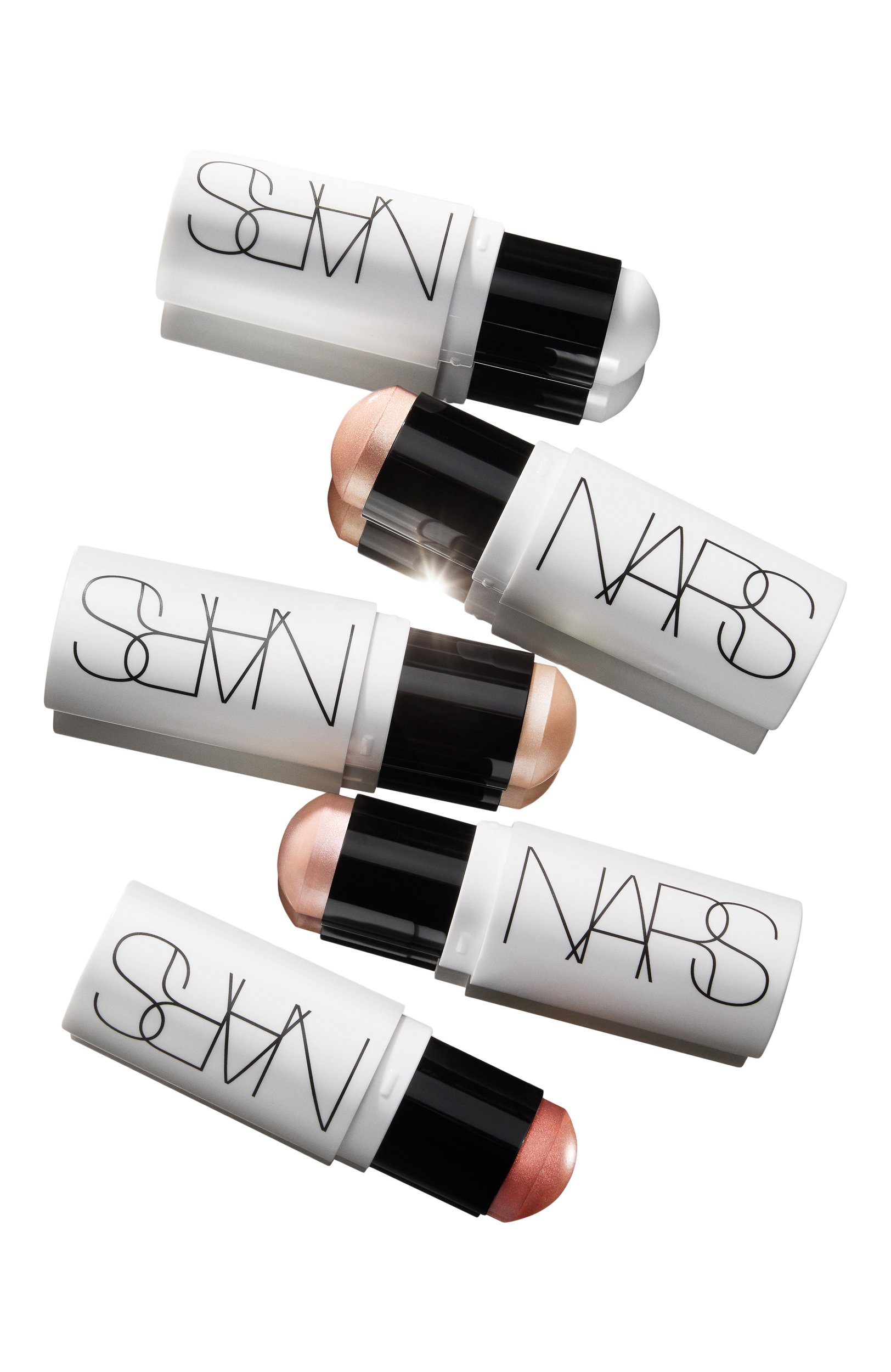 Люминайзер light reflecting luminizing stick, оттенок heavenly (7g) NARS цвета по цене 6600 руб., арт. 34504233NS, фото 7 Люминайзер light reflecting luminizing stick, оттенок heavenly (7g) NARS, арт. 34504233NS, фото 7
