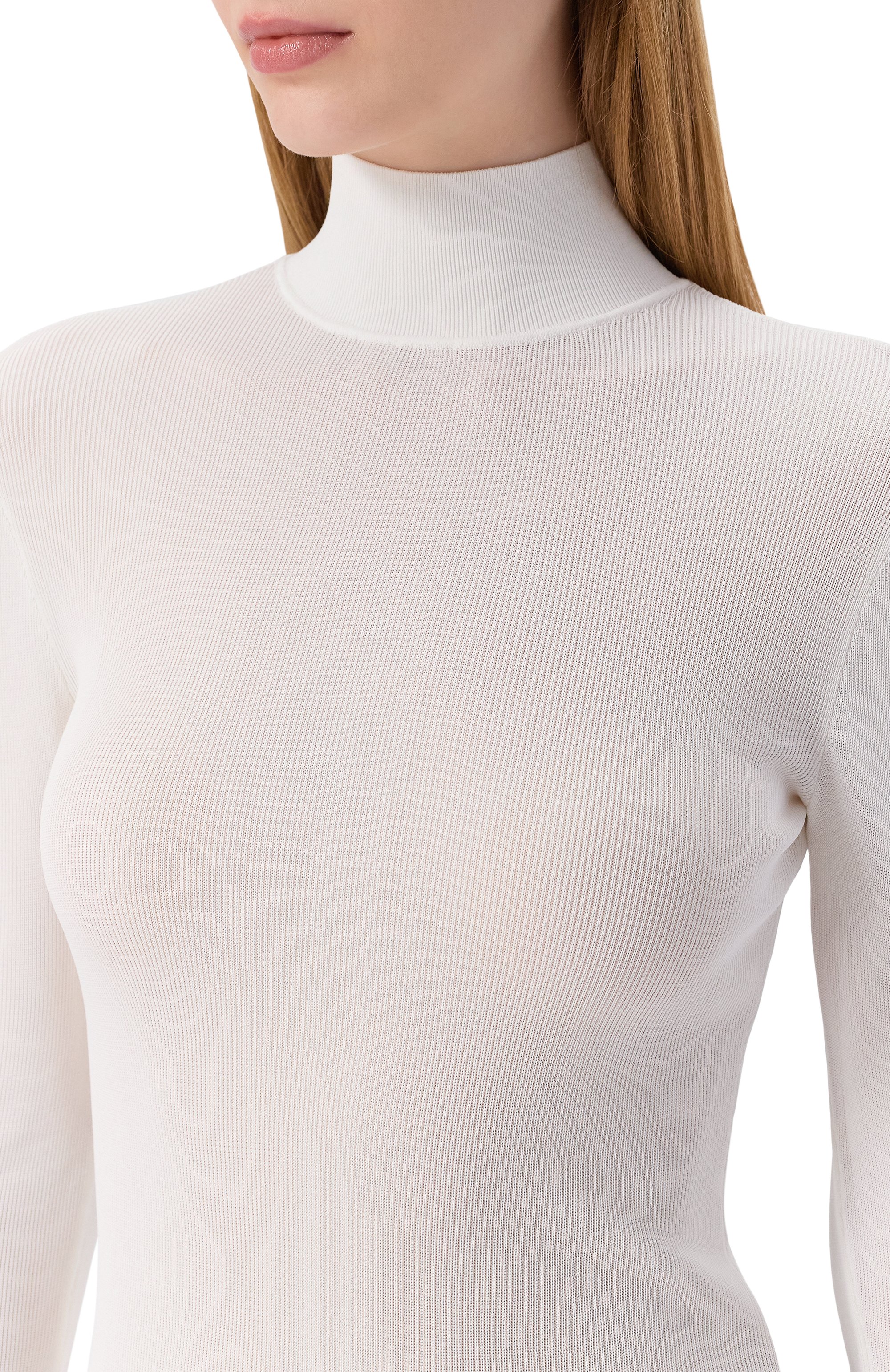 Водолазка из вискозы SELF-PORTRAIT молочного цвета по цене 34850 руб., арт. PF25116TW, фото 5 Водолазка из вискозы SELF-PORTRAIT, арт. PF25116TW, фото 5