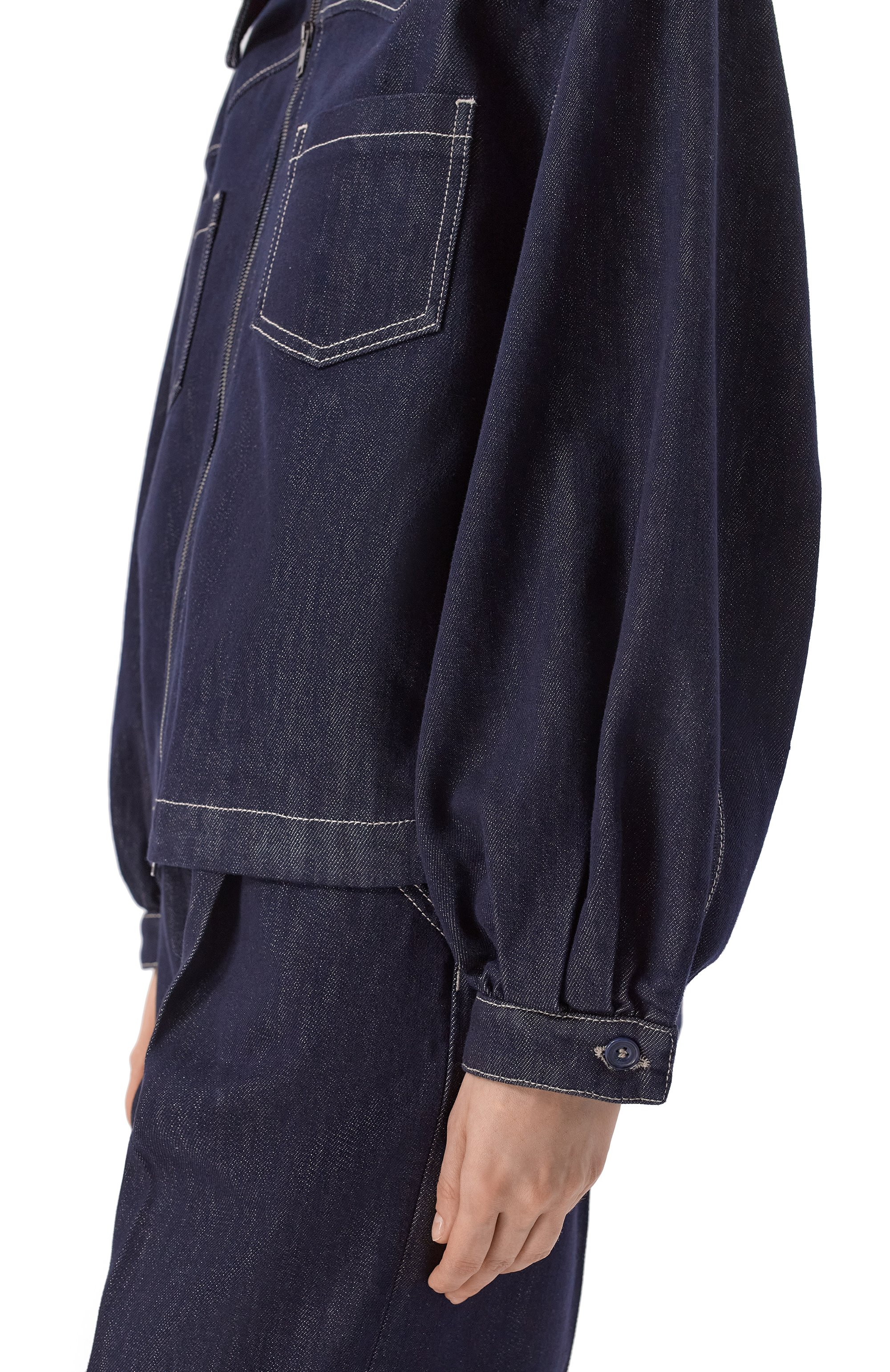 Джинсовая куртка MVST синего цвета по цене 206500 руб., арт. M25.1MW.B001-59/LEXUS, фото 5 Джинсовая куртка MVST, арт. M25.1MW.B001-59/LEXUS, фото 5