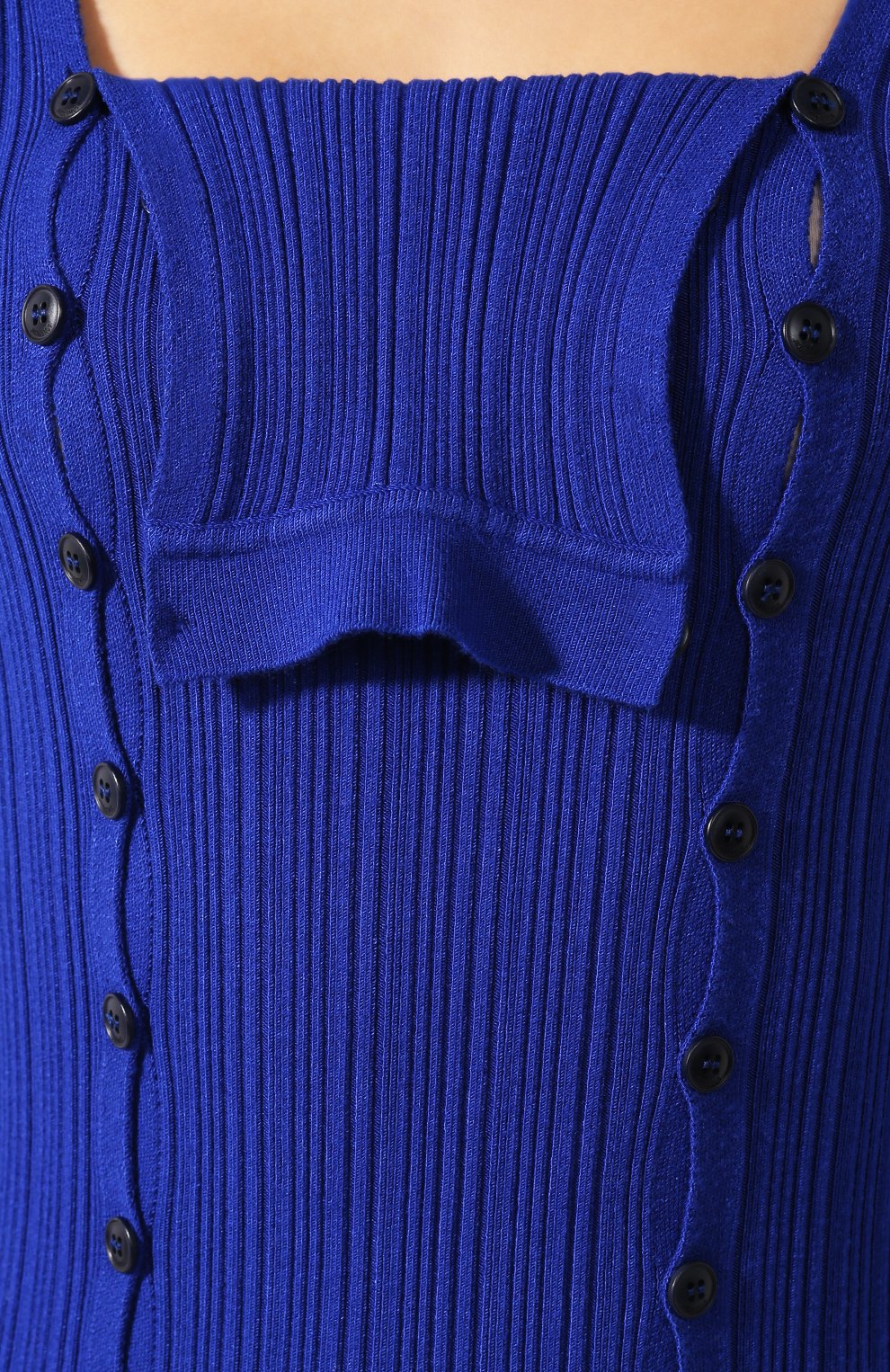 Платье из вискозы JACQUEMUS синего цвета по цене 37600 руб., арт. 194KN10/07350, фото 5 Платье из вискозы JACQUEMUS, арт. 194KN10/07350, фото 5