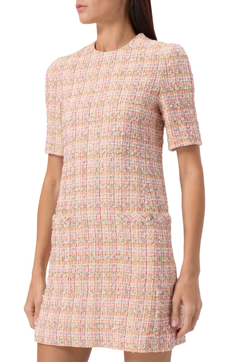Женское твидовое платье VERSACE розового цвета, арт. 1018932/1A13465 | Фото 3 (Женское Кросс-КТ: Платье-одежда; Длина Ж (юбки, платья, шорты): Мини; Материал внешний: Хлопок; Стили: Романтичный; Рукава: Короткие; Случай: Повседневный)