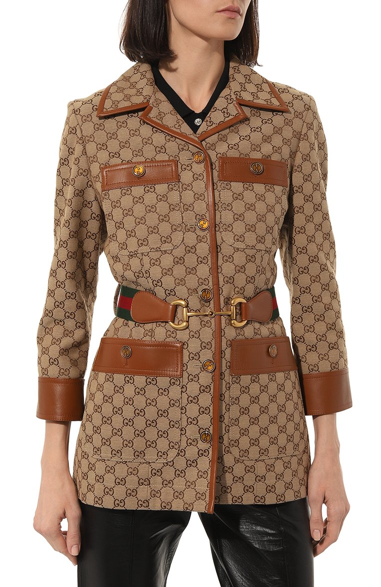 Женский жакет GUCCI бежевого цвета, арт. 682302 Z8AWR | Фото 3 (Материал внешний: Хлопок, Синтетический материал; Длина (для топов): Удлиненные; Рукава: Длинные; Стили: Гламурный; 1-2-бортные: Однобортные; Женское Кросс-КТ: Жакет-одежда; Случай: Повседневный; Драгоценные камни: Проставлено; Нос: Не проставлено; Материал сплава: Проставлено)