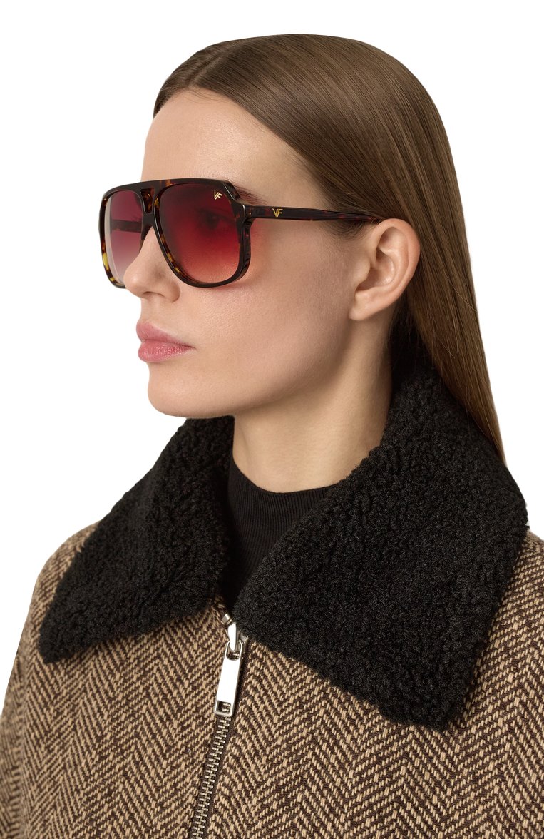 Женские солнцезащитные очки VINTAGE FRAMES розового цвета, арт. KING SIZE BR0WN T0RT0ISE/BURGUNDY | Фото 2 (Нос: Не проставлено; Региональные ограничения белый список (Axapta Mercury): Не проставлено; Материал: Пластик; Тип очков: С/з; Очки форма: Авиаторы; Оптика Гендер: оптика-женское)