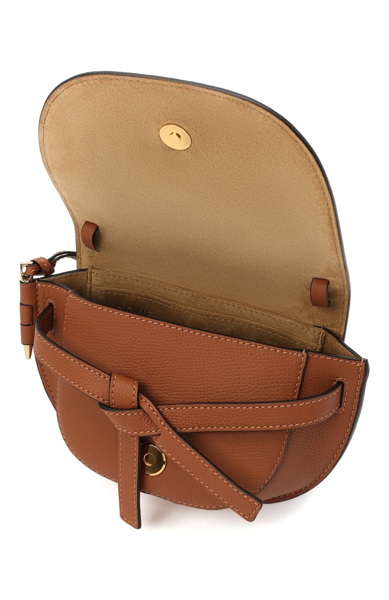 Женская сумка gate mini LOEWE коричневого цвета, арт. A650N46X02 | Фото 4 (Материал: Натуральная кожа; Сумки-технические: Сумки через плечо; Размер: mini; Ремень/цепочка: На ремешке; Драгоценные камни: Проставлено; Материал сплава: Проставлено)