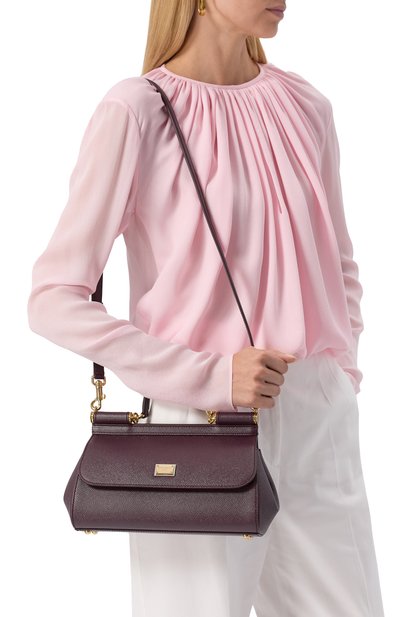 Сумка sicily medium DOLCE & GABBANA темно-бордового цвета по цене 215000 руб., арт. BB7652/B1001, фото 2 Сумка sicily medium DOLCE & GABBANA, арт. BB7652/B1001, фото 2