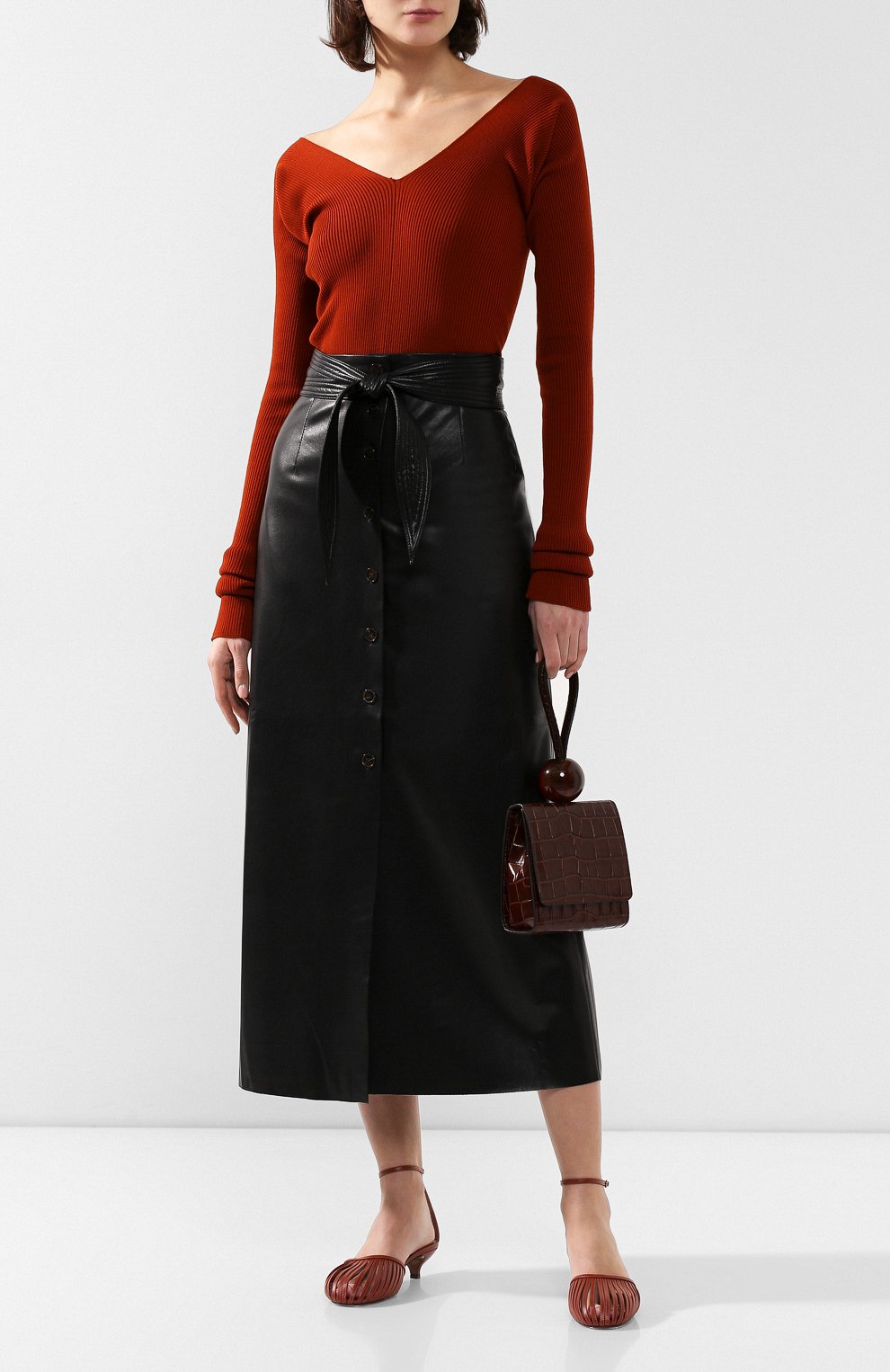Юбка-миди NANUSHKA черного цвета по цене 47800 руб., арт. ARFEN_BLACK_VEGAN LEATHER, фото 2 Юбка-миди NANUSHKA, арт. ARFEN_BLACK_VEGAN LEATHER, фото 2