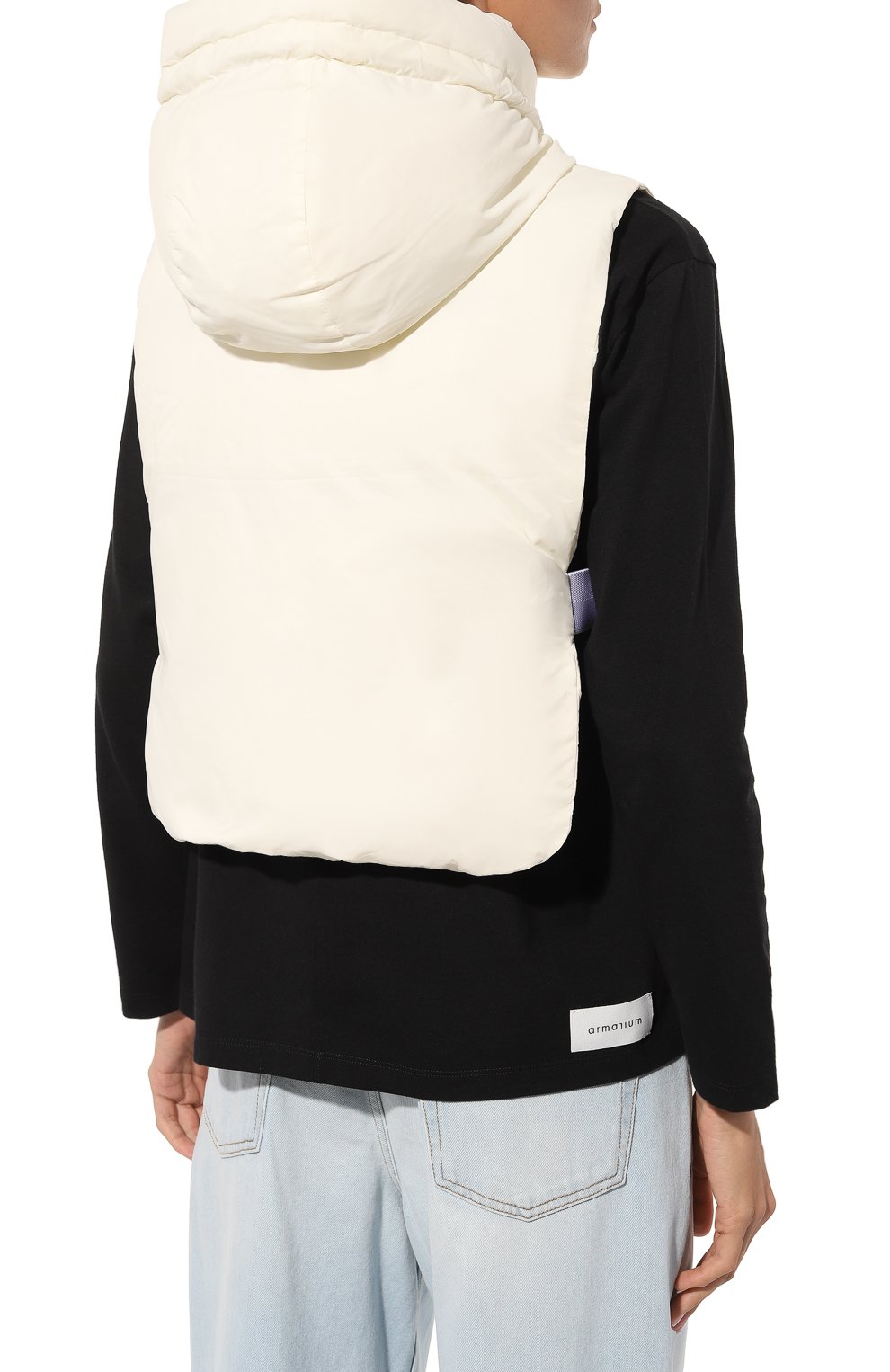 Пуховый жилет YS ARMY PARIS белого цвета по цене 34250 руб., арт. 23EFA021XXNYD0, фото 4 Пуховый жилет YS ARMY PARIS, арт. 23EFA021XXNYD0, фото 4