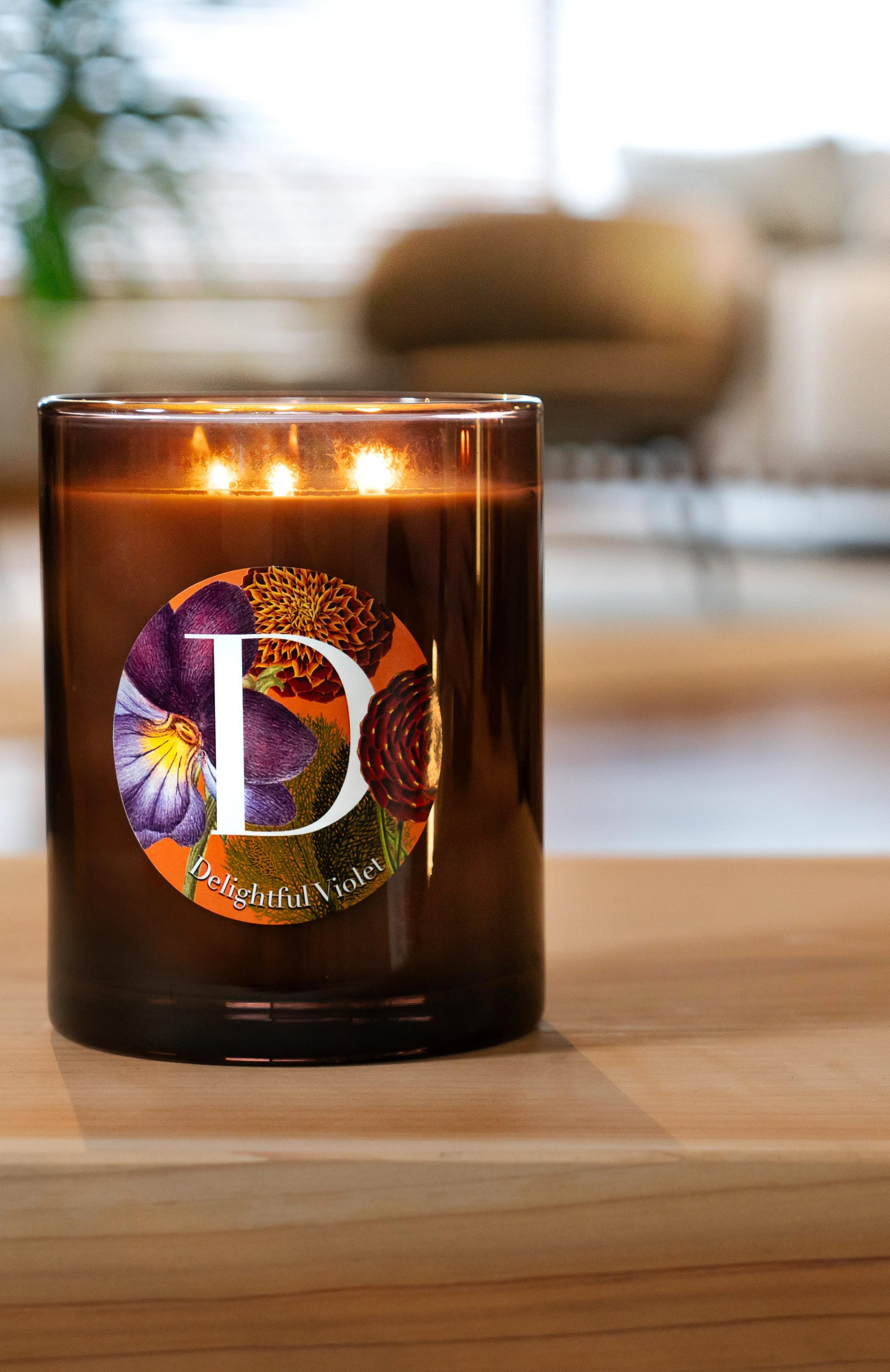 Свеча аромат delightful violet (900g) PERNICI, арт. 8001962089029, фото 2