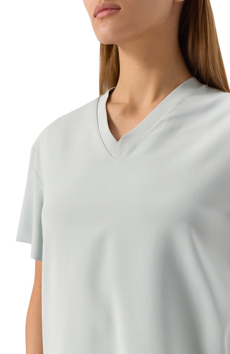 Женский шелковый топ KITON светло-голубого цвета, арт. D59421K0923F03 | Фото 5 (Материал сплава: Проставлено; Материал внешний: Шелк; Длина (для топов): Стандартные; Рукава: Короткие; Драгоценные камни: Проставлено; Стили: Кэжуэл)
