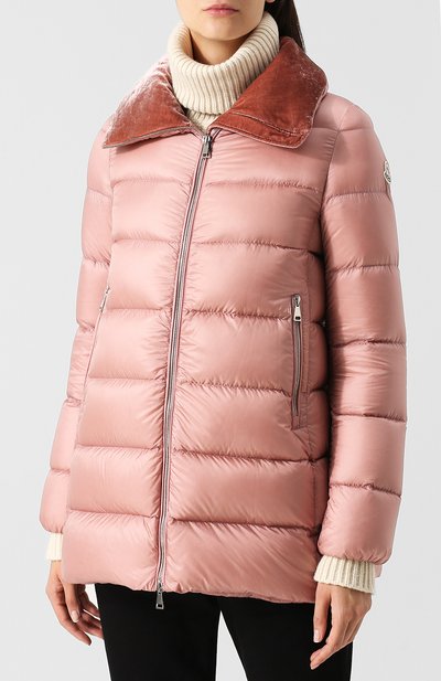 Пуховик MONCLER розового цвета по цене 99500 руб., арт. D2-093-46379-49-53048, фото 3 Пуховик MONCLER, арт. D2-093-46379-49-53048, фото 3