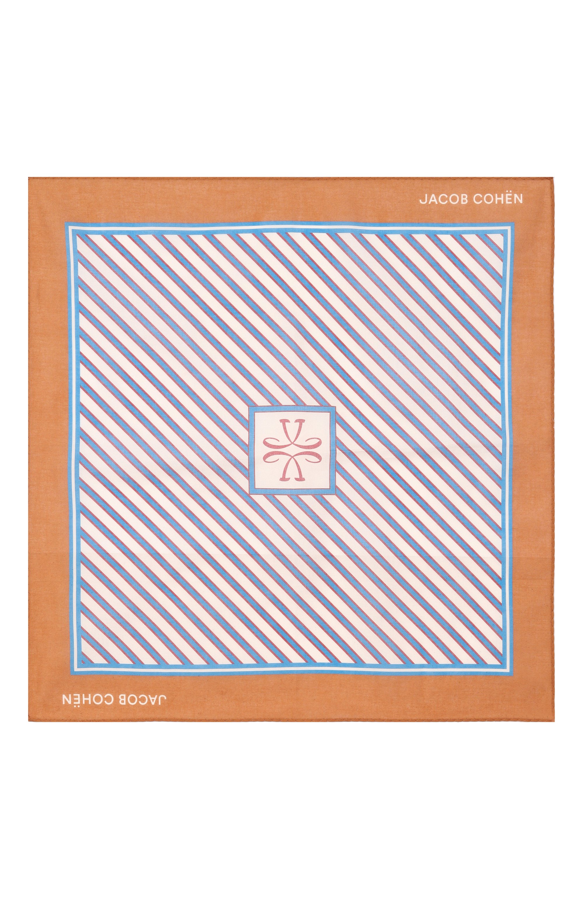 Джинсы chris JACOB COHEN голубого цвета по цене 59950 руб., арт. JUM_QE035 030 S4321 V2, фото 6 Джинсы chris JACOB COHEN, арт. JUM_QE035 030 S4321 V2, фото 6