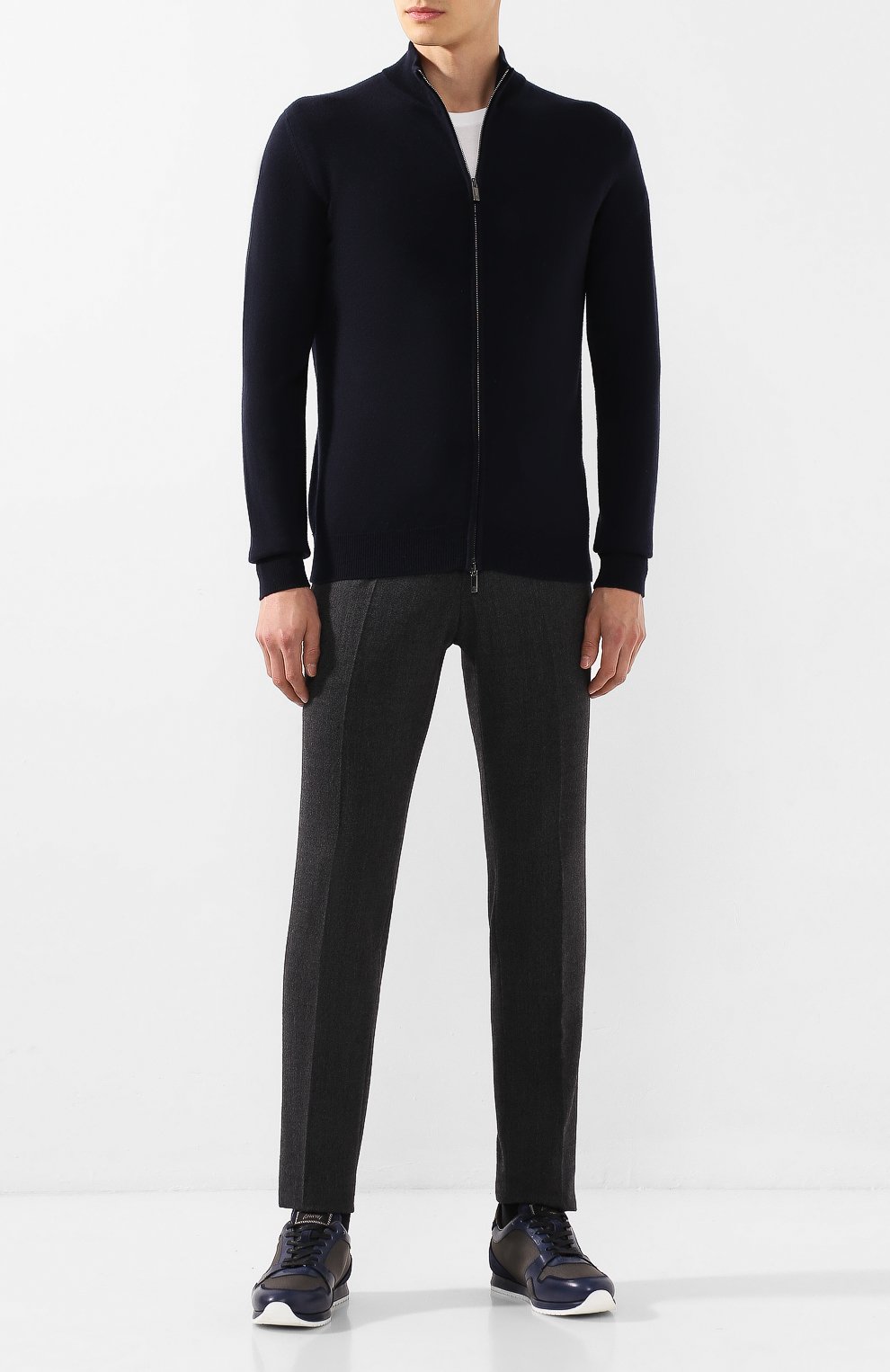 Кашемировый кардиган GIORGIO ARMANI темно-синего цвета по цене 141500 руб., арт. 6GSEA4/SMC2Z, фото 2 Кашемировый кардиган GIORGIO ARMANI, арт. 6GSEA4/SMC2Z, фото 2