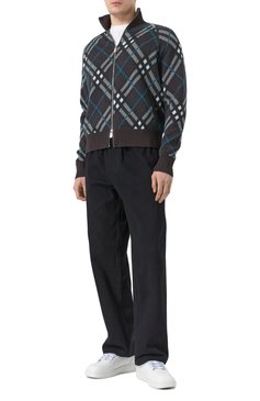 Мужские кожаные кеды stock BURBERRY белого цвета, арт. 8095424 | Фото 2 (Материал внешний: Натуральная кожа; Материал сплава: Проставлено; Подошва: Массивная; Драгоценные камни: Проставлено; Кросс-КТ: Низкие; Стили: Классический; Материал внутренний: Натуральная кожа; Материал утеплителя: Без утеплителя)