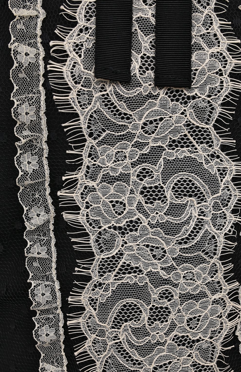 Блузка REDVALENTINO черно-белого цвета по цене 52100 руб., арт. VR3AB03Q/5QR, фото 5 Блузка REDVALENTINO, арт. VR3AB03Q/5QR, фото 5