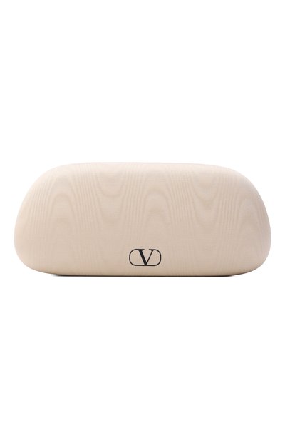 Солнцезащитные очки VALENTINO черного цвета по цене 46300 руб., арт. VG0014S-001 54, фото 4 Солнцезащитные очки VALENTINO, арт. VG0014S-001 54, фото 4
