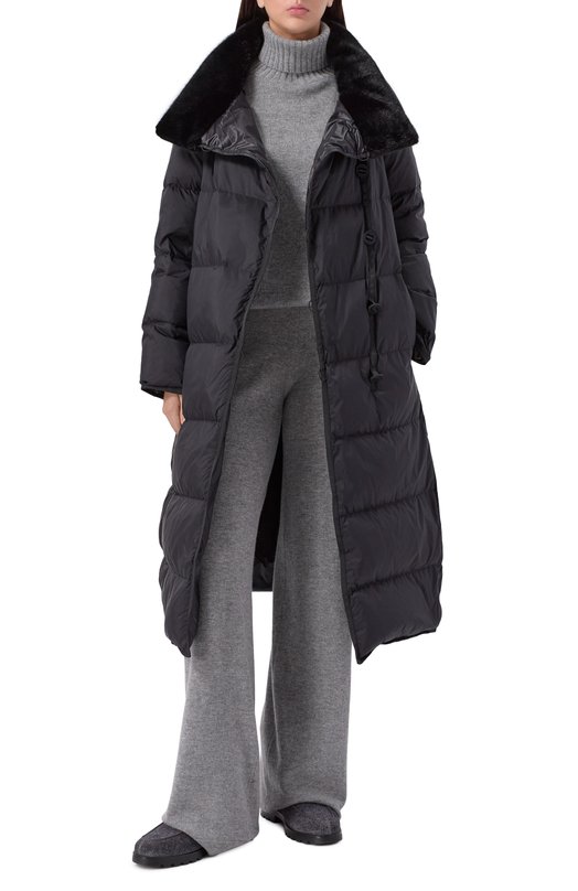 Пуховик Emporio Armani EW001395/AF12645 Чёрный  EW001395/AF12645 Фото 2