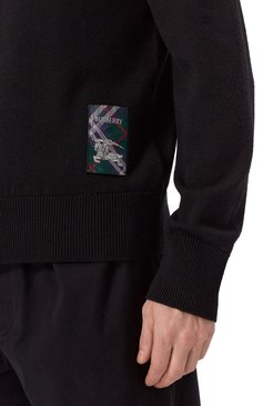 Мужской шерстяной кардиган BURBERRY черного цвета, арт. 8102671 | Фото 6 (Материал внешний: Шерсть; Драгоценные камни: Проставлено; Рукава: Длинные; Длина (для топов): Стандартные; Материал сплава: Проставлено; Стили: Кэжуэл; Мужское Кросс-КТ: Кардиган-одежда)