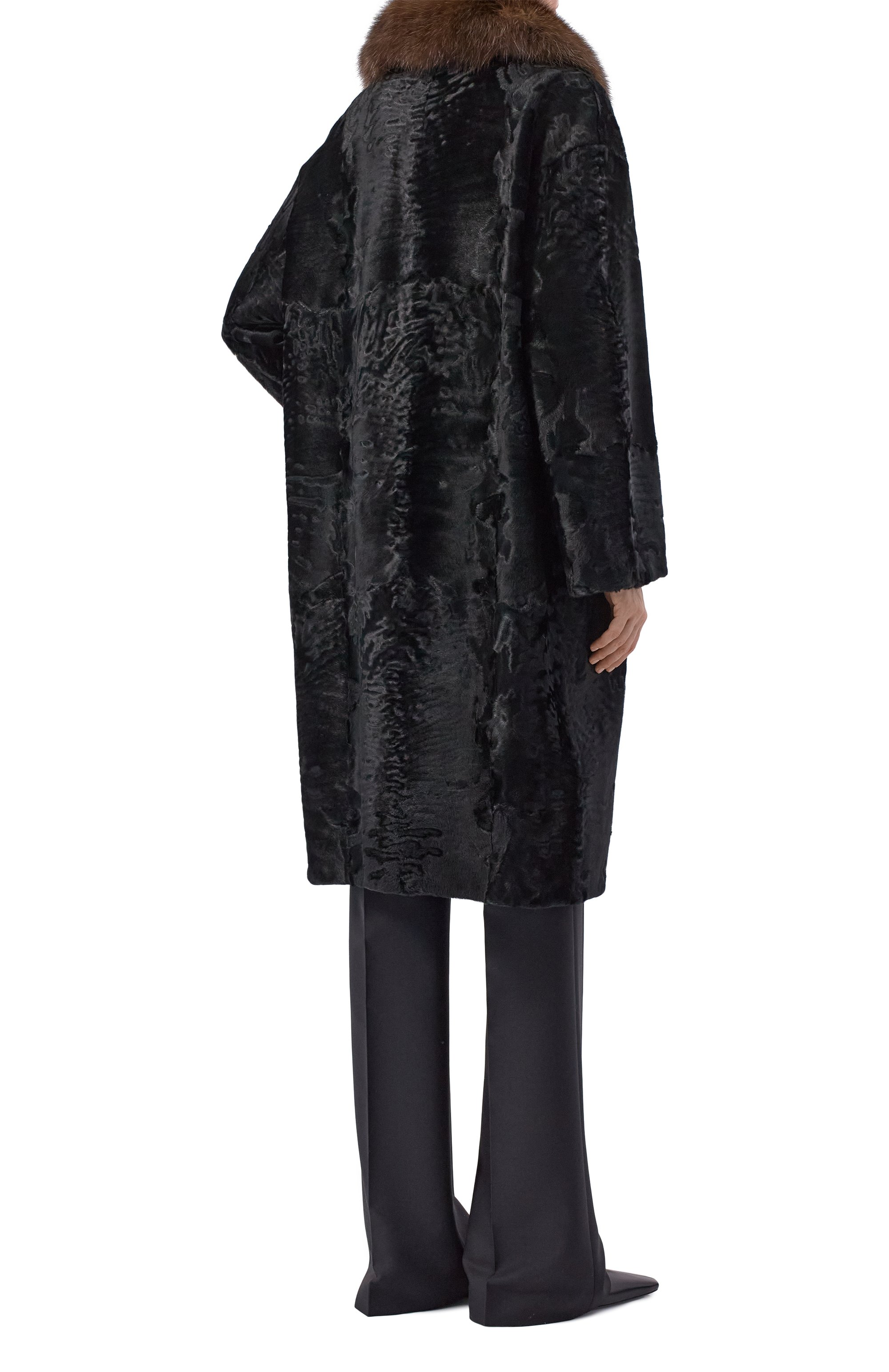 Шуба из каракульчи с воротником из соболя VICTORIA KUSENKOVA, арт. 707103502447, фото 4