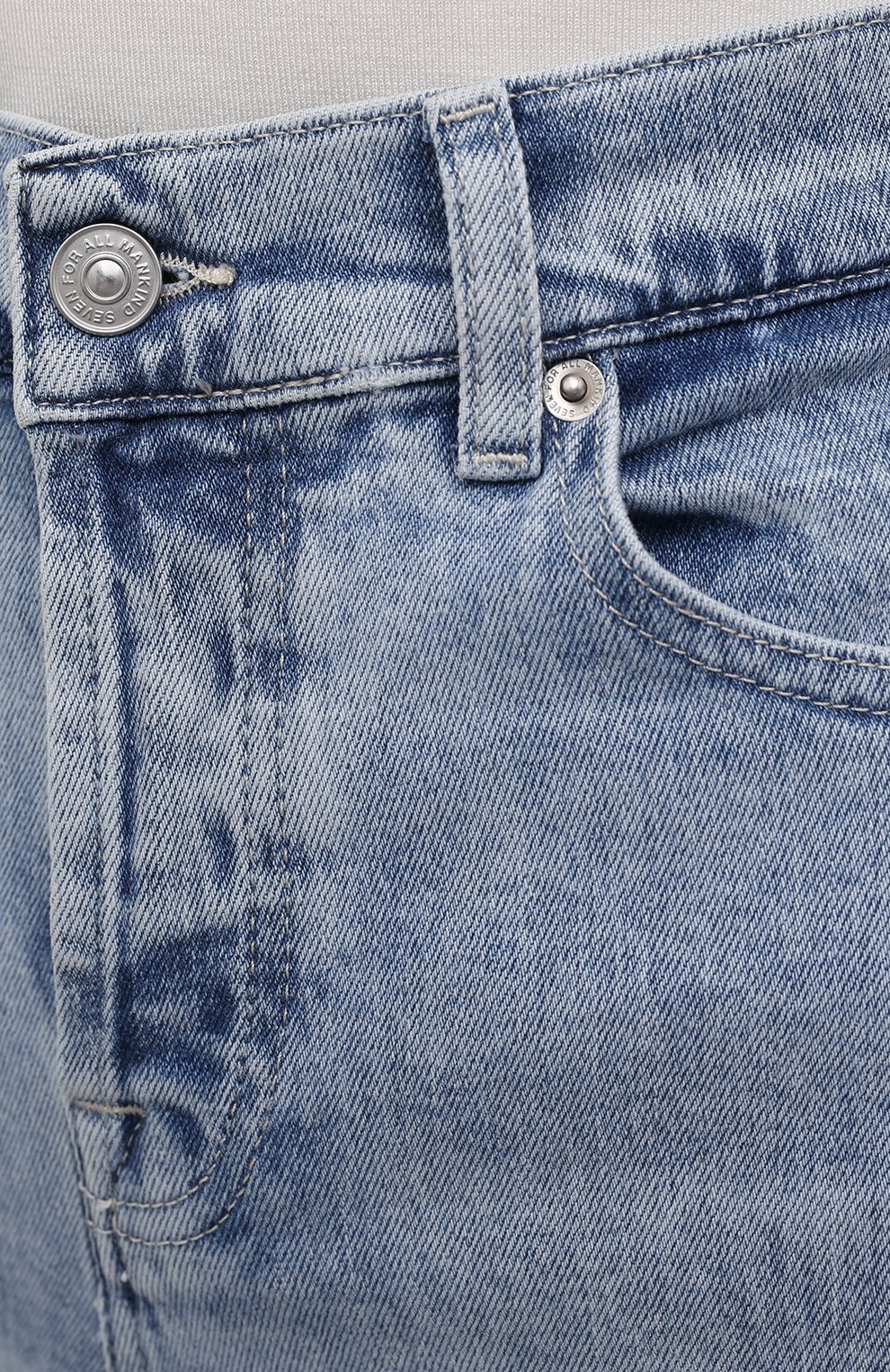 Джинсы 7 FOR ALL MANKIND голубого цвета по цене 21850 руб., арт. JSZ0B75TL0, фото 5 Джинсы 7 FOR ALL MANKIND, арт. JSZ0B75TL0, фото 5