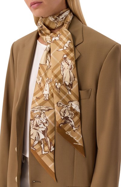 Шелковый платок BURBERRY бежевого цвета по цене 33100 руб., арт. 8132053, фото 2 Шелковый платок BURBERRY, арт. 8132053, фото 2