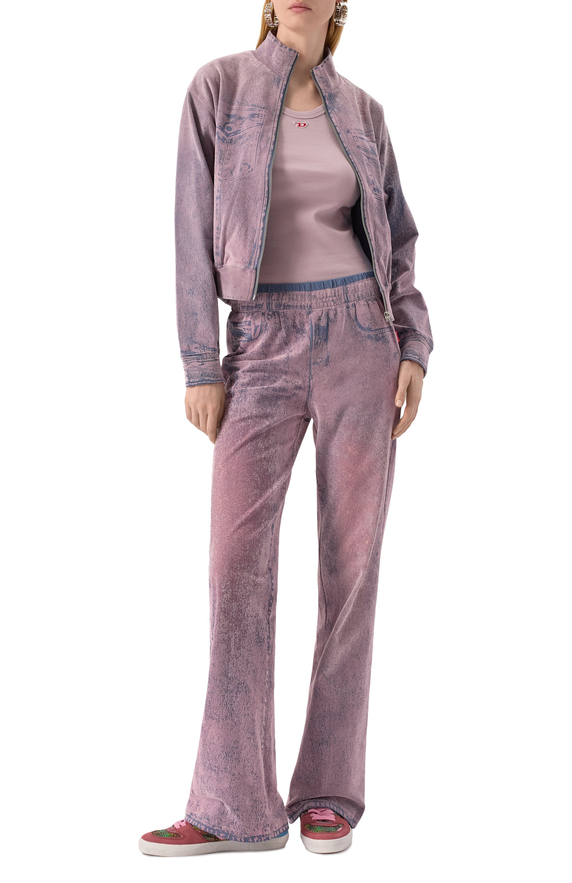 Хлопковая толстовка DIESEL сиреневого цвета по цене 42200 руб., арт. A16622/0HQAJ, фото 2 Хлопковая толстовка DIESEL, арт. A16622/0HQAJ, фото 2