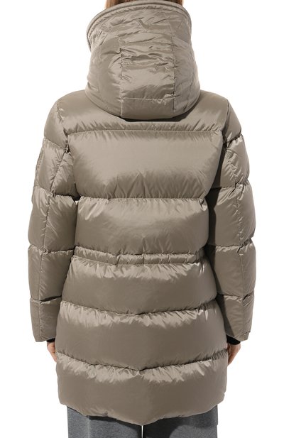 Пуховик eisle-sh MOORER светло-серого цвета по цене 243000 руб., арт. EISLE-SH_SET, фото 4 Пуховик eisle-sh MOORER, арт. EISLE-SH_SET, фото 4