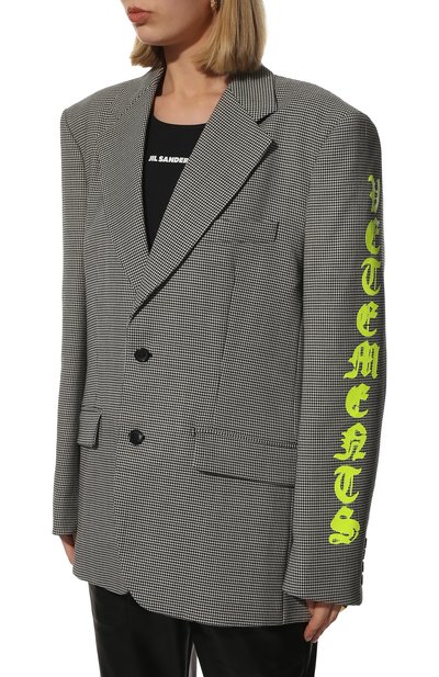 Шерстяной жакет VETEMENTS серого цвета по цене 284500 руб., арт. UE52JA400G 1208/W, фото 3 Шерстяной жакет VETEMENTS, арт. UE52JA400G 1208/W, фото 3