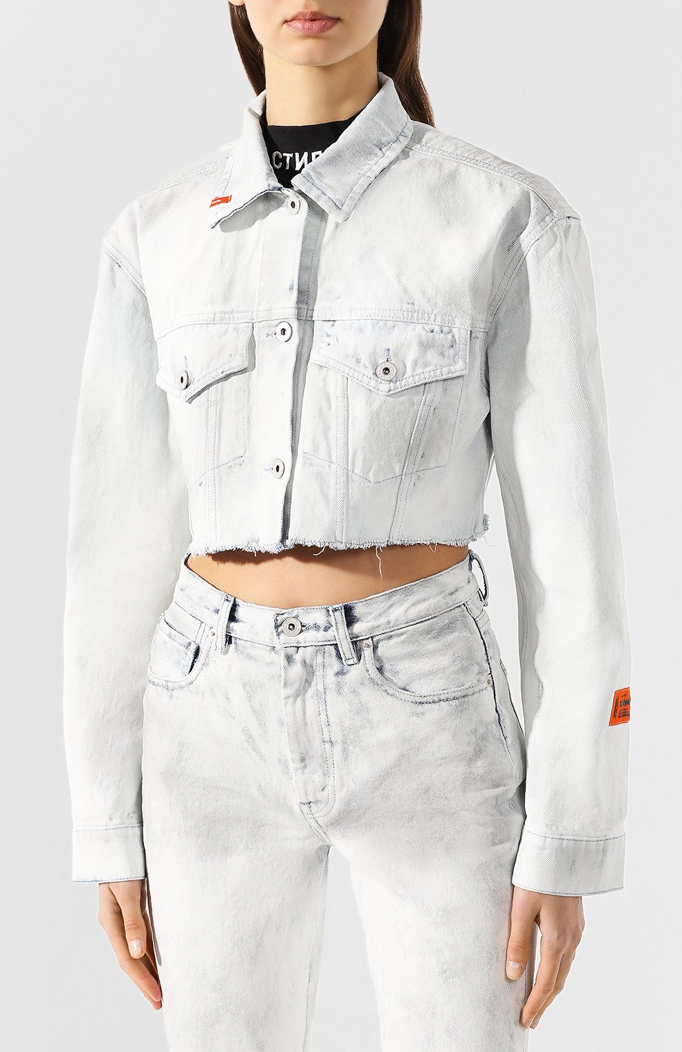 Джинсовая куртка HERON PRESTON голубого цвета по цене 72450 руб., арт. HWYE001R20641008W205, фото 3 Джинсовая куртка HERON PRESTON, арт. HWYE001R20641008W205, фото 3