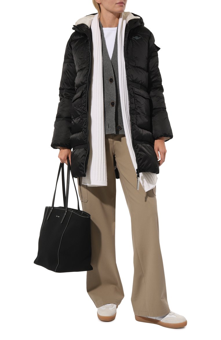 Женская утепленная куртка AERONAUTICA MILITARE черного цвета, арт. 232/AB2121DCT3169 | Фото 2 (Кросс-КТ: Куртка, Утепленный; Рукава: Длинные; Длина (верхняя одежда): До середины бедра; Материал внешний: Синтетический материал; Материал сплава: Проставлено; Стили: Спорт-шик; Материал подклада: Синтетический материал; Драгоценные камни: Проставлено)