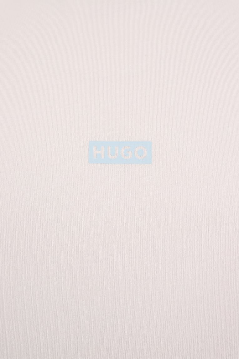Мужская хлопковая футболка HUGO BLUE кремового цвета, арт. 50509776 | Фото 6 (Рукава: Короткие; Материал внешний: Хлопок; Длина (для топов): Удлиненные; Стили: Кэжуэл; Принт: Без принта; Кросс-КТ: Джерси; Мужское Кросс-КТ: Футболка-одежда)