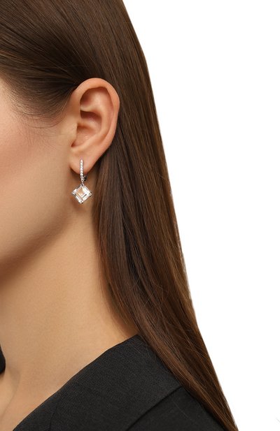 Серьги serene MOONKA прозрачного цвета по цене 16900 руб., арт. rmb-er-crs, фото 2 Серьги serene MOONKA, арт. rmb-er-crs, фото 2