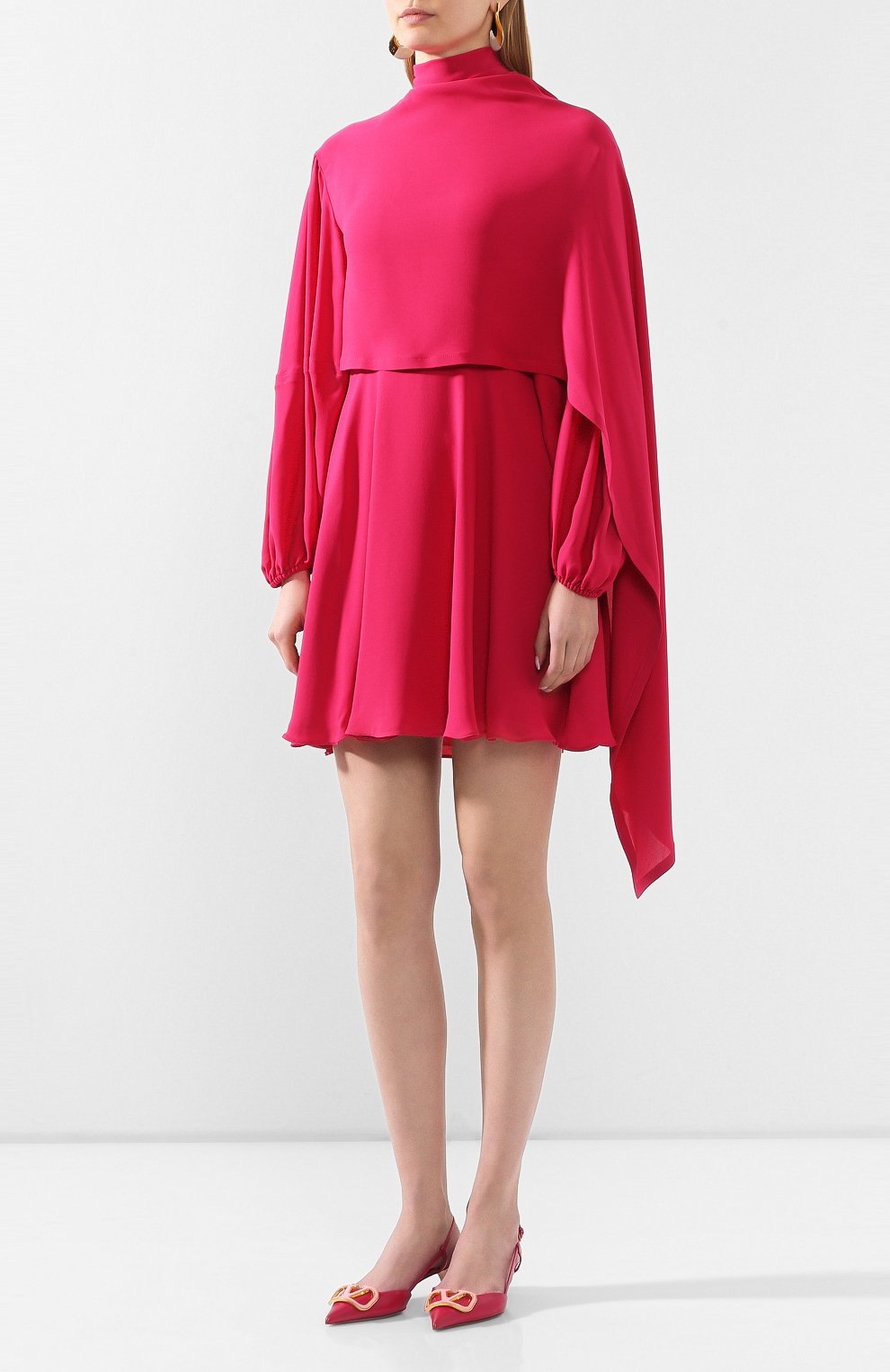 Шелковое платье VALENTINO фуксия цвета по цене 450500 руб., арт. TB0VAS701MH, фото 3 Шелковое платье VALENTINO, арт. TB0VAS701MH, фото 3