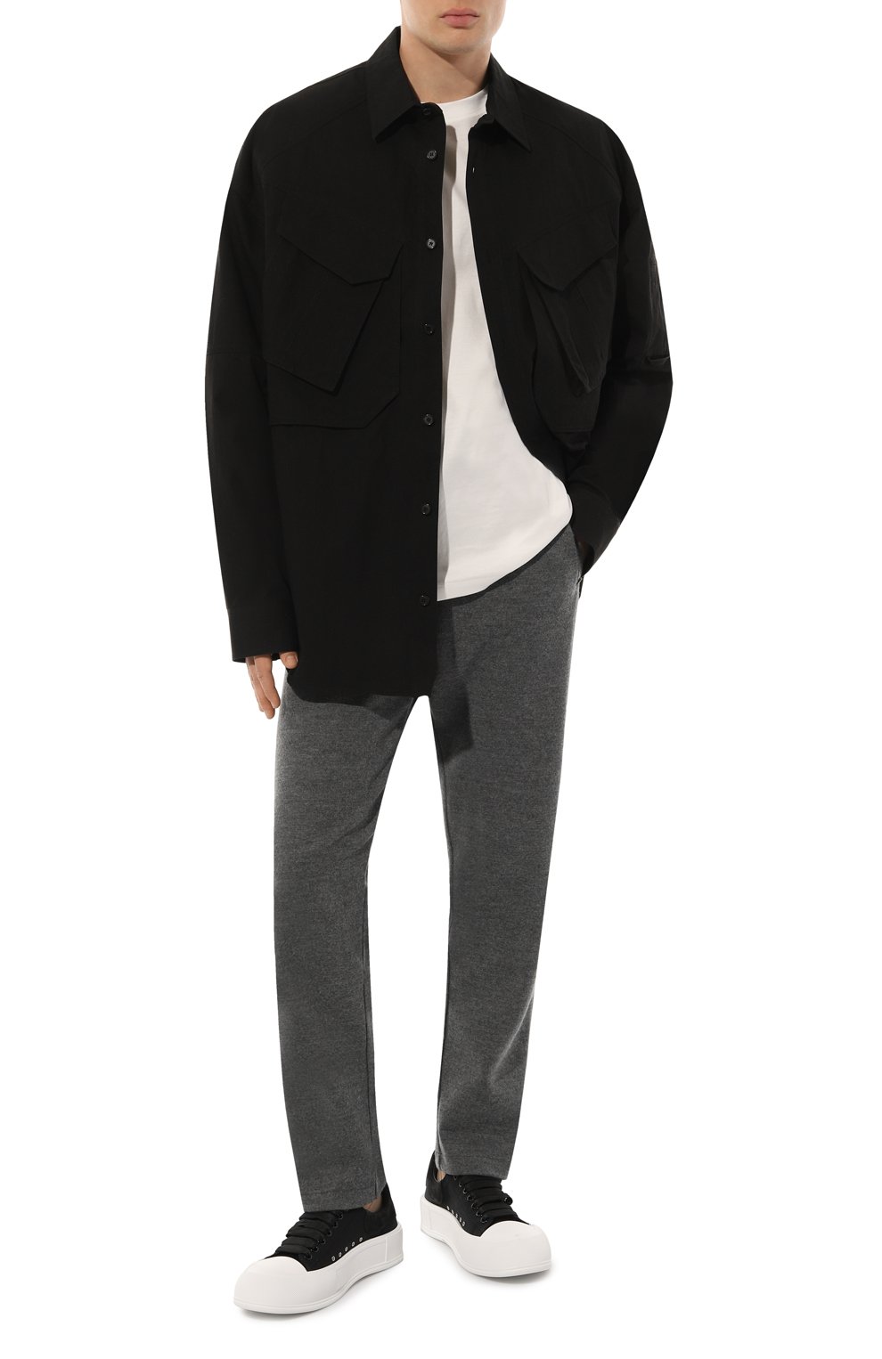 Текстильные кеды deck plimsoll ALEXANDER MCQUEEN черно-белого цвета по цене 49400 руб., арт. 707680/W4MV7, фото 2 Текстильные кеды deck plimsoll ALEXANDER MCQUEEN, арт. 707680/W4MV7, фото 2